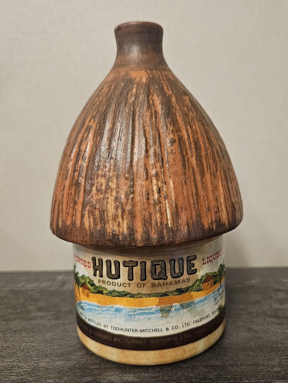 Vintage 1960s Hutique Bahamas Liqueur Ceramic Tiki Hut Bottle Decanter